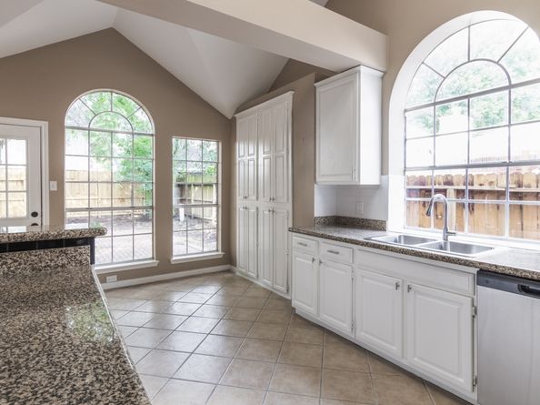 7415 Broken Ridge Drive, Houston TX 77095
