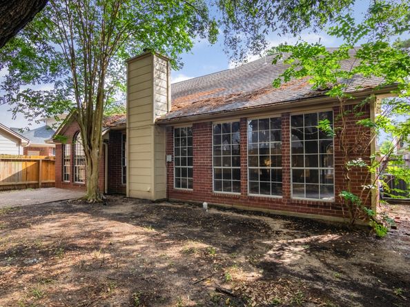 7415 Broken Ridge Drive, Houston TX 77095