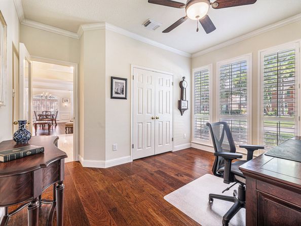 75 N Floral Leaf Circle, Spring TX 77381