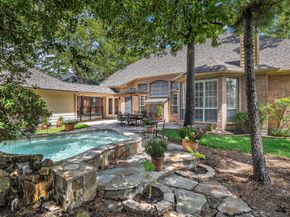 75 N Floral Leaf Circle, Spring TX 77381