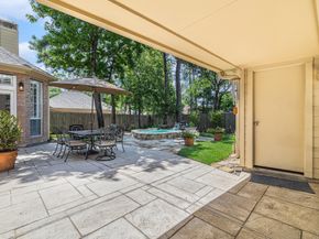 75 N Floral Leaf Circle, Spring TX 77381