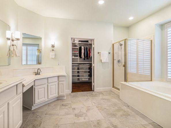 75 N Floral Leaf Circle, Spring TX 77381
