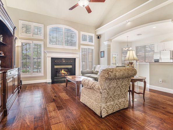 75 N Floral Leaf Circle, Spring TX 77381