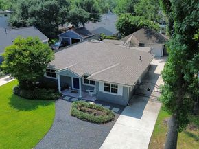 1547 Sue Barnett Drive, Houston TX 77018