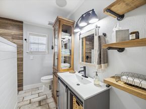 1547 Sue Barnett Drive, Houston TX 77018
