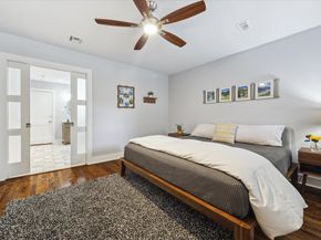1547 Sue Barnett Drive, Houston TX 77018