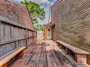 7511 MARBLE GLEN Lane, Houston TX 77095