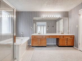 7511 MARBLE GLEN Lane, Houston TX 77095