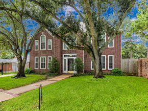 902 Fairgate Drive, Houston TX 77094