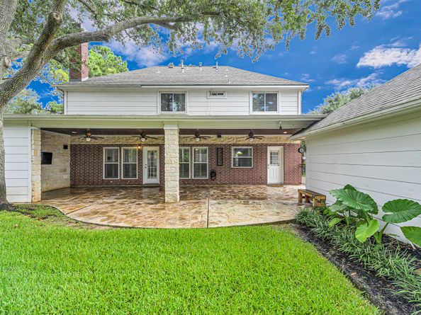 902 Fairgate Drive, Houston TX 77094