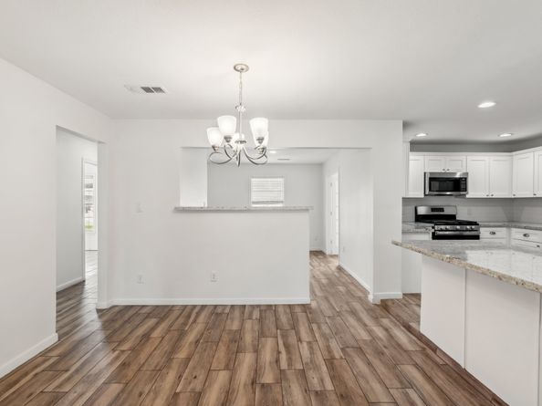 6038 Woodbrook Lane, Houston TX 77008