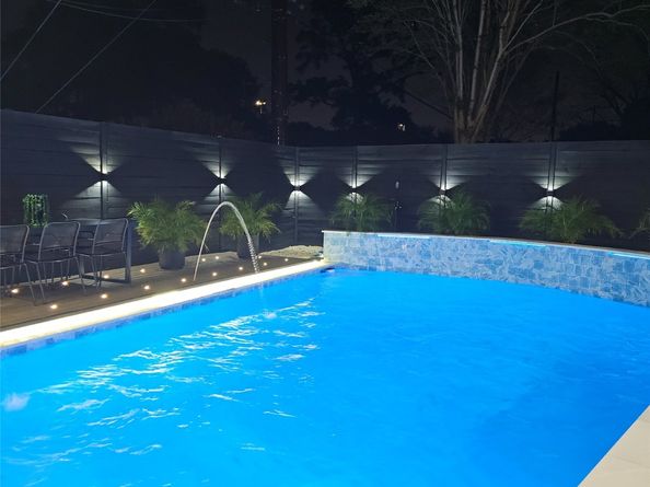 4434 Sarong Drive, Houston TX 77096