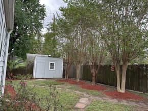 2044 Des Jardines Street, Houston TX 77023