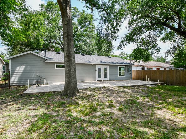 44 Farrell Street, Houston TX 77022