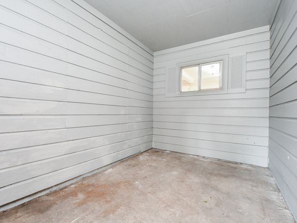 44 Farrell Street, Houston TX 77022