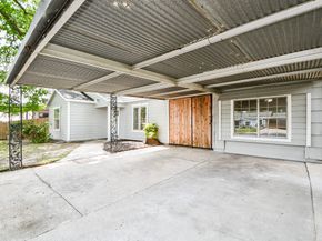 44 Farrell Street, Houston TX 77022