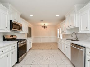 44 Farrell Street, Houston TX 77022