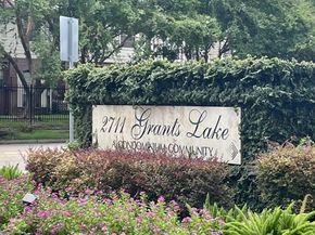 2711 Grants Lake Boulevard 203, Sugar Land TX 77479