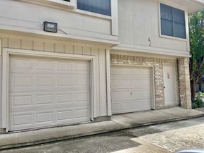 2711 Grants Lake Boulevard 203, Sugar Land TX 77479