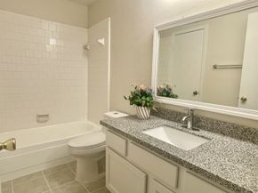 2711 Grants Lake Boulevard 203, Sugar Land TX 77479
