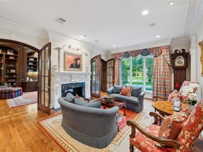 10911 Kemwood Drive, Houston TX 77024