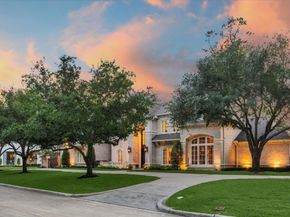 10911 Kemwood Drive, Houston TX 77024