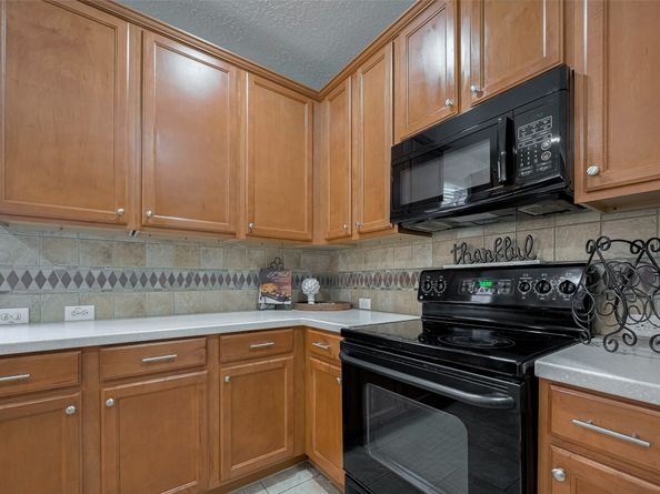 31214 Windcrest Park Lane, Spring TX 77386