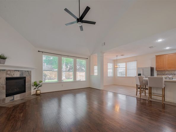 31214 Windcrest Park Lane, Spring TX 77386