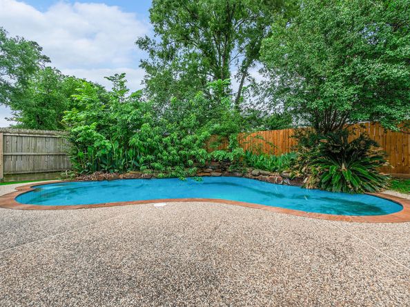 1306 Caraquet Drive, Spring TX 77386