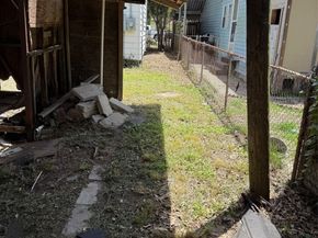 1130 Hoffman Street, Houston TX 77020