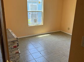 1130 Hoffman Street, Houston TX 77020