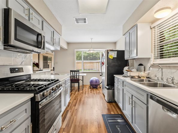 1 E Woodtimber Court, Spring TX 77381