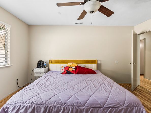 1 E Woodtimber Court, Spring TX 77381