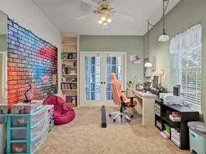 9011 Tavenor Ln, Houston TX 77075