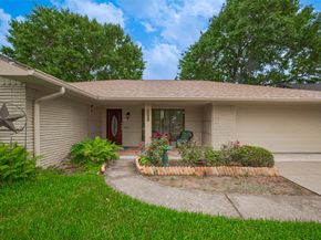 5411 Spellman Road, Houston TX 77096