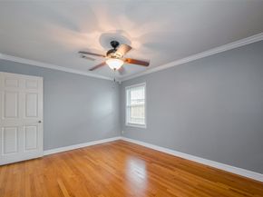 5411 Spellman Road, Houston TX 77096