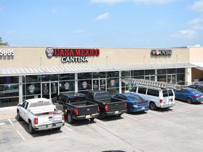 565 Demarett Drive, Point Venture TX 78645