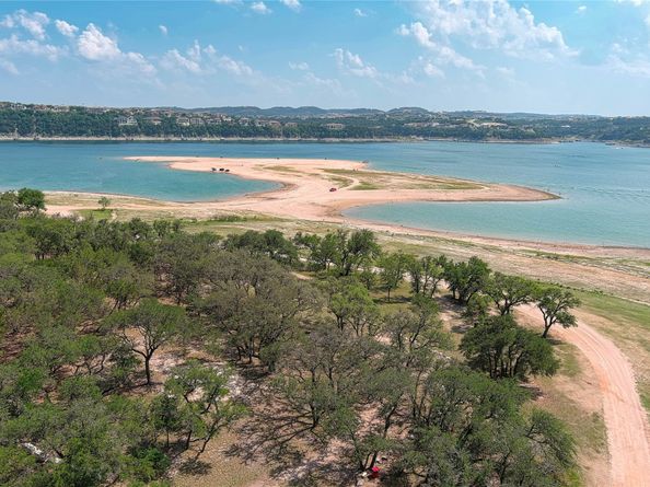 565 Demarett Drive, Point Venture TX 78645