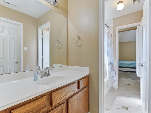 13502 Hammond Hills Lane, Houston TX 77044