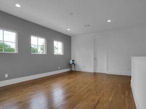 9115 Hammerly Boulevard, Houston TX 77080