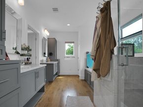 9115 Hammerly Boulevard, Houston TX 77080