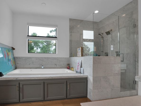 9115 Hammerly Boulevard, Houston TX 77080