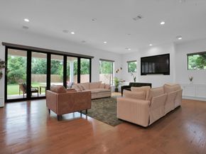 9115 Hammerly Boulevard, Houston TX 77080