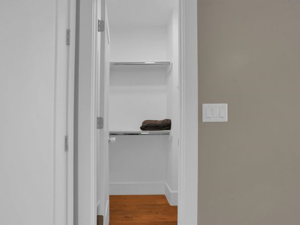 9115 Hammerly Boulevard, Houston TX 77080