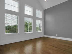 9115 Hammerly Boulevard, Houston TX 77080