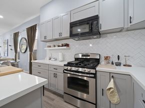 5005 Brady Street, Houston TX 77011