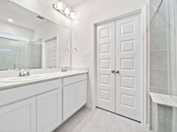 5631 Giving Grace Way, Houston TX 77048