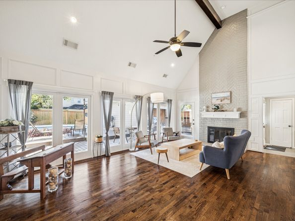 11415 Del Monte Drive, Houston TX 77077