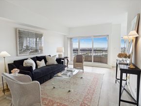 2001 Holcombe Boulevard 1905, Houston TX 77030