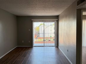 2816 S Bartell Drive 37, Houston TX 77054